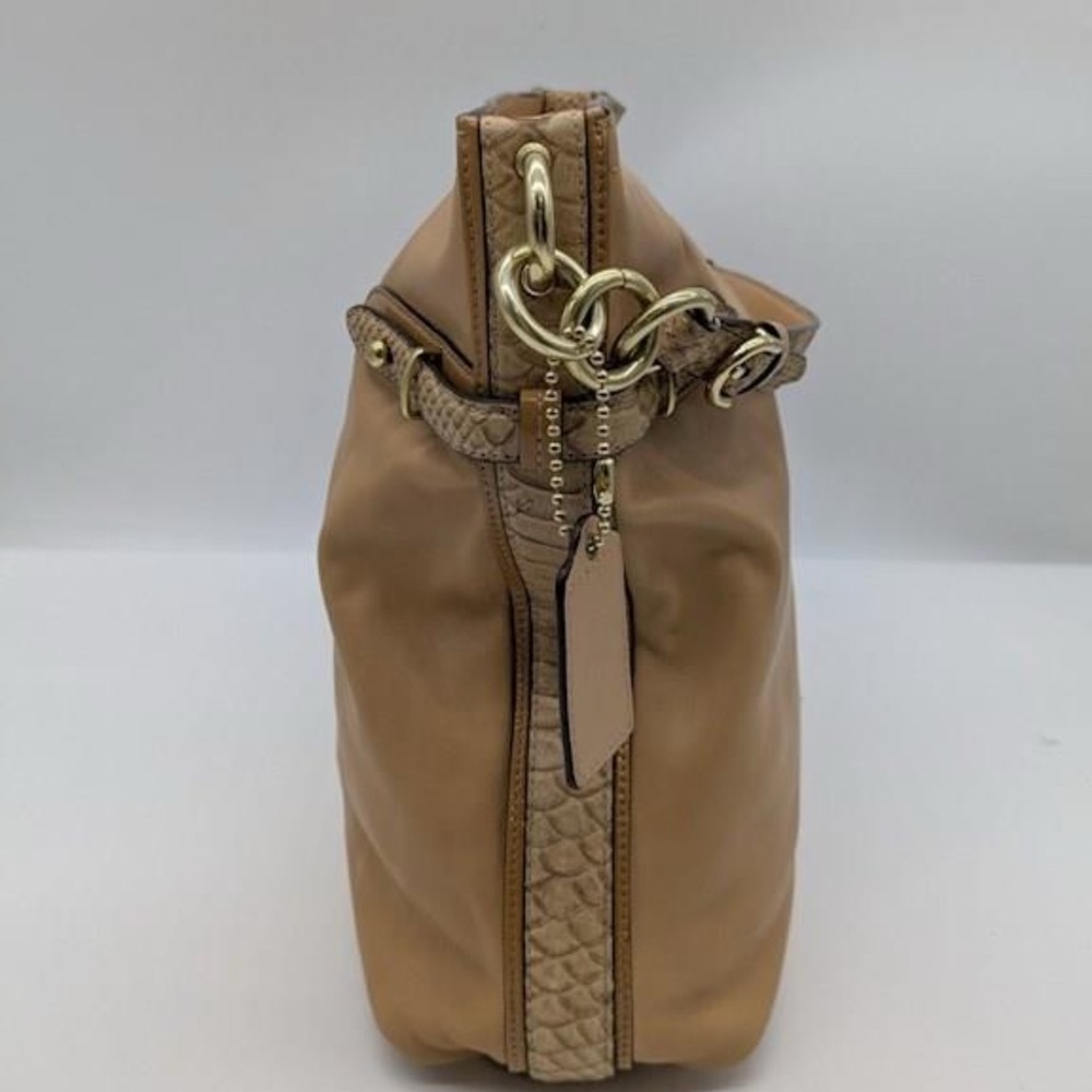 Coach Collette Hobo Bag  Tan Color Snake Leather Trimming  Gold Hardware EUC - Picture 4 of 8